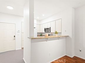 6400 Crescent 121, Los Angeles CA 90094