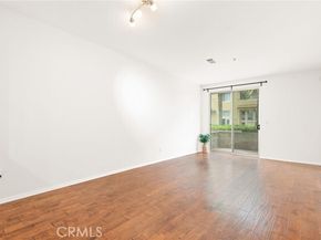 6400 Crescent 121, Los Angeles CA 90094