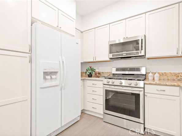 6400 Crescent 121, Los Angeles CA 90094