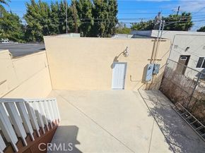 2921 W Florence, Los Angeles CA 90043