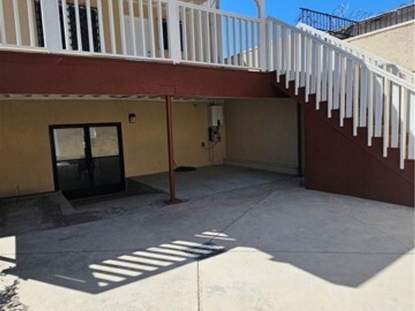 2921 W Florence, Los Angeles CA 90043