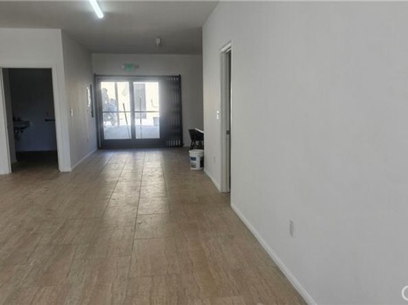 2921 W Florence, Los Angeles CA 90043
