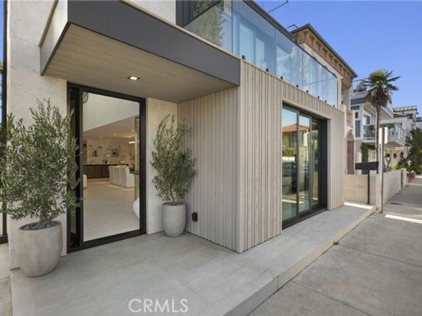 503 J, Newport Beach CA 92661