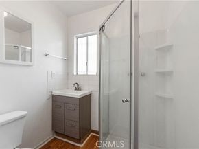 1021 W 53rd St, Los Angeles CA 90037