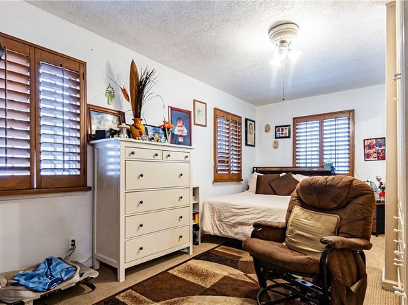 4656 Floral, Los Angeles CA 90022