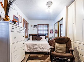 4656 Floral, Los Angeles CA 90022