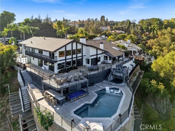 1711 Sirrine, Tustin CA 92705