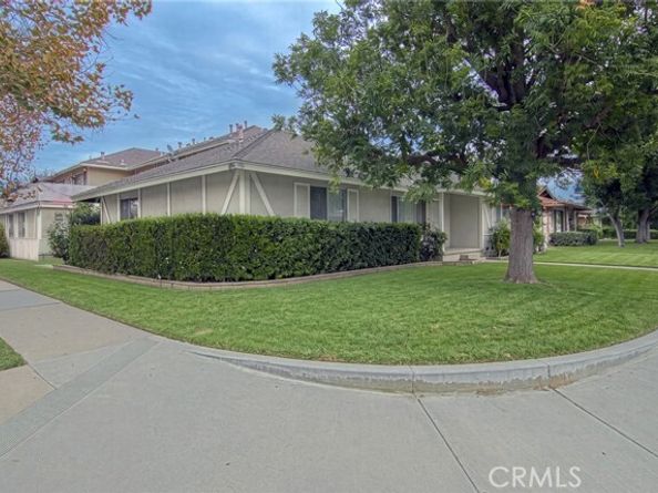 2731 W Orion Avenue, Santa Ana CA 92704