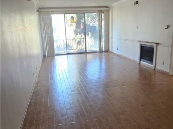 400 S La Fayette Park, Los Angeles CA 90057