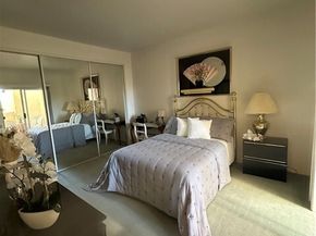 21245 Camelia 27, Lake Forest (el Toro) CA 92630