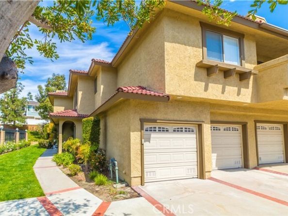 25261 Tanoak, Lake Forest (el Toro) CA 92630