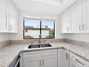 25261 Tanoak, Lake Forest (el Toro) CA 92630