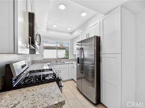 25261 Tanoak, Lake Forest (el Toro) CA 92630