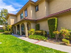 25261 Tanoak, Lake Forest (el Toro) CA 92630
