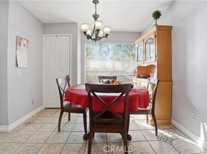 21204 Camelia 42, Lake Forest (el Toro) CA 92630