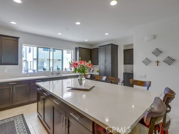 104 Alder Ridge, Lake Forest (el Toro) CA 92610
