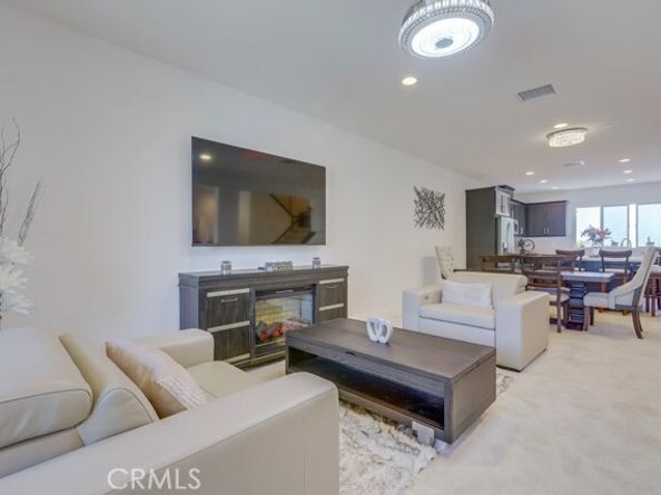 104 Alder Ridge, Lake Forest (el Toro) CA 92610