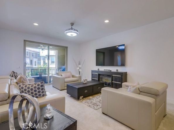 104 Alder Ridge, Lake Forest (el Toro) CA 92610