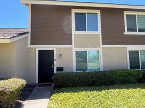 2951 S Sycamore Street C, Santa Ana CA 92707