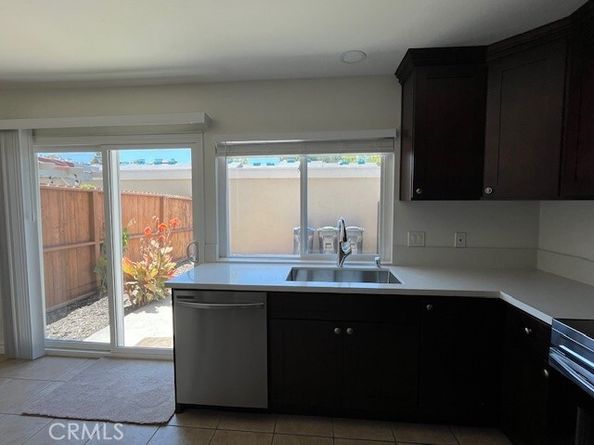 2951 S Sycamore Street C, Santa Ana CA 92707
