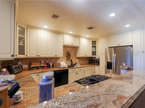 952 N Gaffey Place, San Pedro (los Angeles) CA 90731