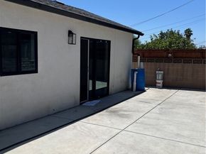 8129 Radford Avenue, North Hollywood (los Angeles) CA 91605