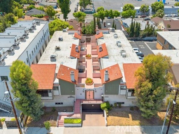 6101 Fulton Avenue 8, Van Nuys (los Angeles) CA 91401