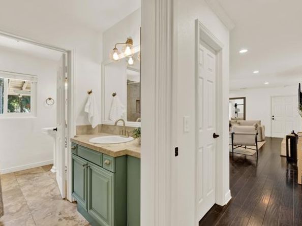 9399 Carmichael Drive, La Mesa CA 91941