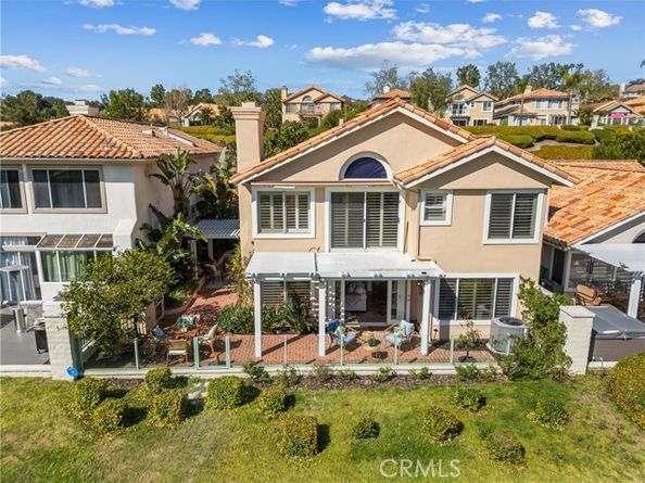 112 Via Candelaria, Laguna Hills CA 92679