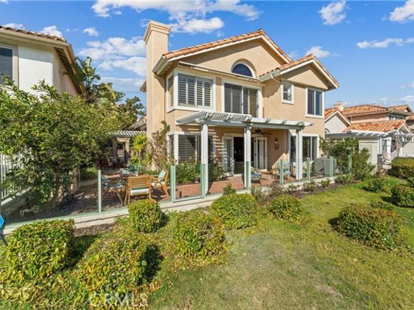 112 Via Candelaria, Laguna Hills CA 92679
