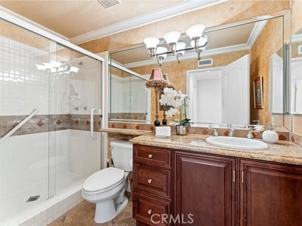 112 Via Candelaria, Laguna Hills CA 92679