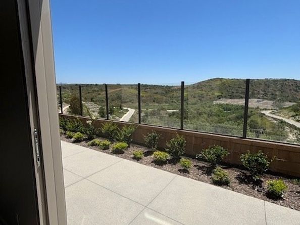 250 Canterbury, Irvine CA 92618