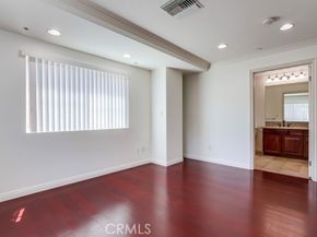 700 S Ardmore Avenue 204, Los Angeles CA 90005