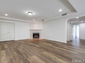 700 S Ardmore Avenue 204, Los Angeles CA 90005