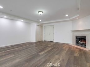 700 S Ardmore Avenue 204, Los Angeles CA 90005
