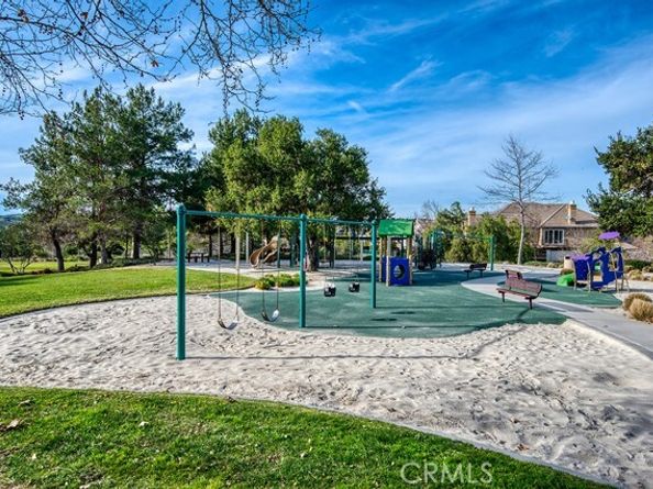 23436 Via Alondra, Laguna Hills CA 92679