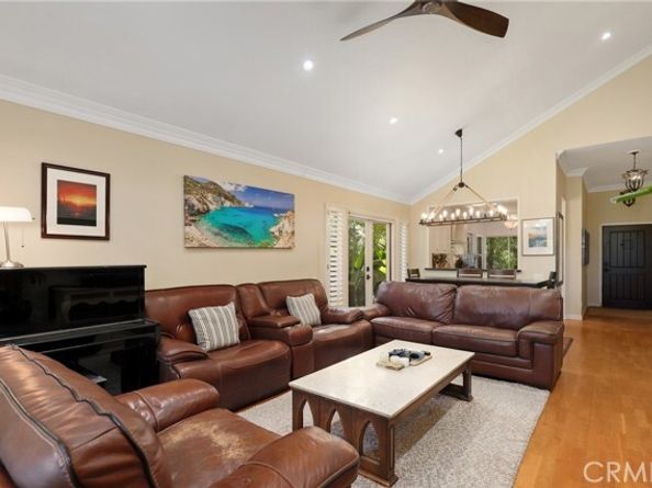 90 Via Candelaria, Laguna Hills CA 92679