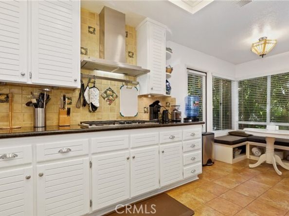 90 Via Candelaria, Laguna Hills CA 92679