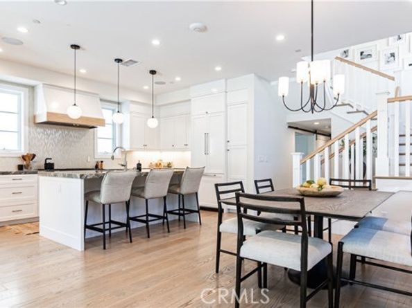 435 Fernleaf Avenue 1, Corona Del Mar (newport Beach) CA 92625