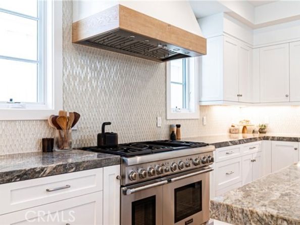 435 Fernleaf Avenue 1, Corona Del Mar (newport Beach) CA 92625