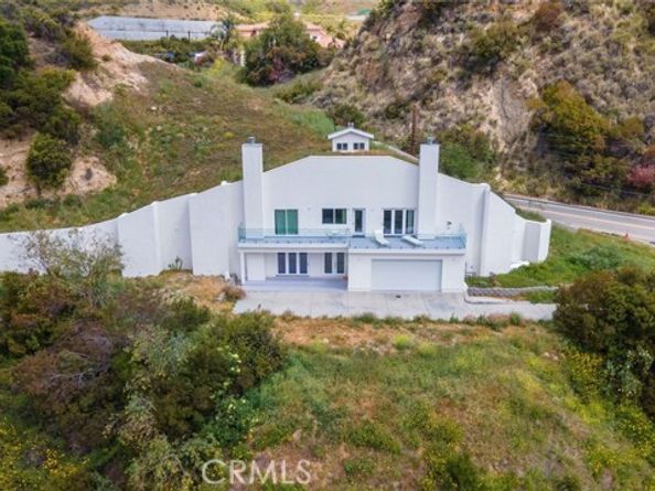 2411 N Topanga Canyon Boulevard, Topanga (los Angeles) CA 90290