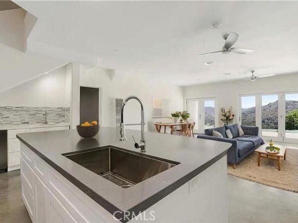 2411 N Topanga Canyon Boulevard, Topanga (los Angeles) CA 90290