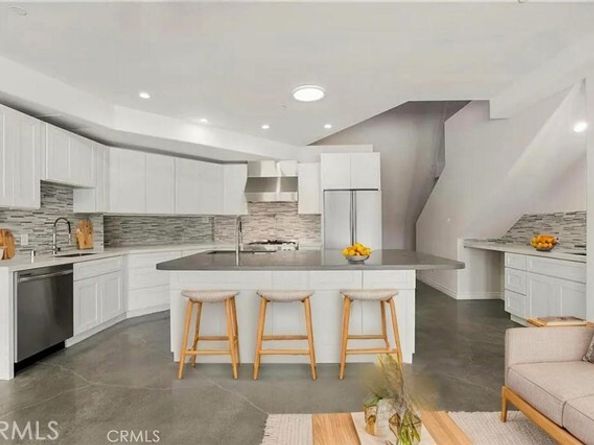 2411 N Topanga Canyon Boulevard, Topanga (los Angeles) CA 90290