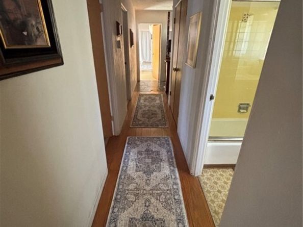 172 Camino Sobrante, Orinda CA 94563