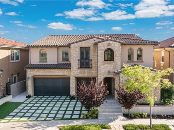 1132 Summit Oak, Lake Forest (el Toro) CA 92679