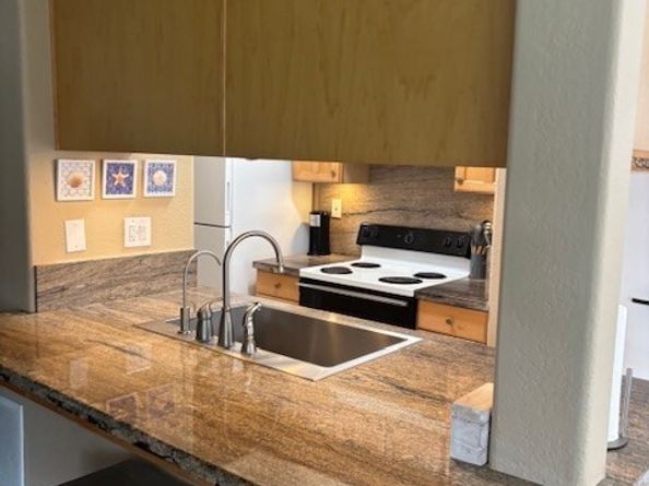16673 Arbor, Huntington Beach CA 92647