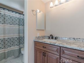 8982 Nevada, West Hills (los Angeles) CA 91304