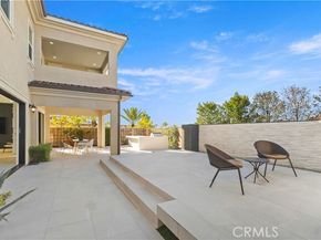 37 Caspian, Lake Forest (el Toro) CA 92630