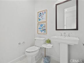 37 Caspian, Lake Forest (el Toro) CA 92630