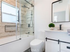 11912 Elkwood Street, North Hollywood (los Angeles) CA 91605